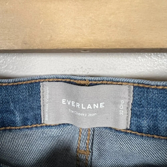 Everlane Cheeky Jean Crop Size 32 Frayed Hem Medium Wash High Rise Blue Denim - Picture 3 of 10